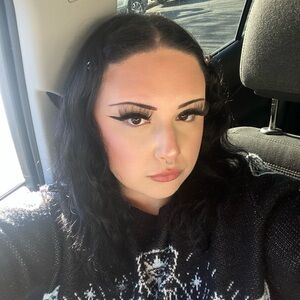 Meet your Posher, Sophie